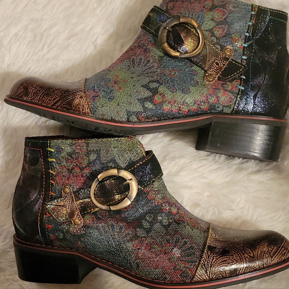 NEW L'artiste by Spring Step Georgian Leather Ankle Boots​